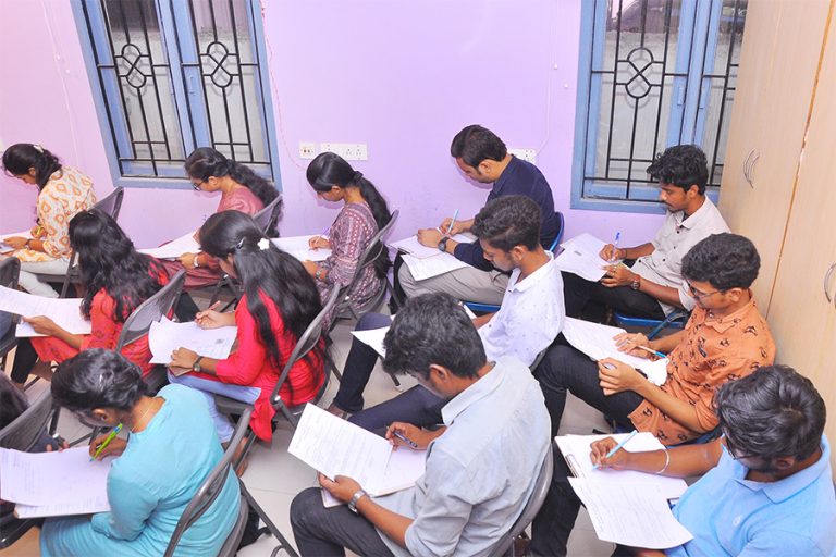 IIT JAM 2023 students writing the test 2